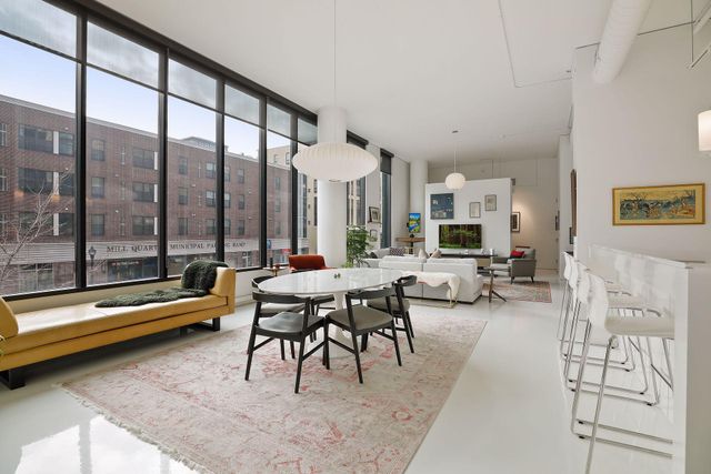 750 S 2nd Street 202, Minneapolis, MN 55401