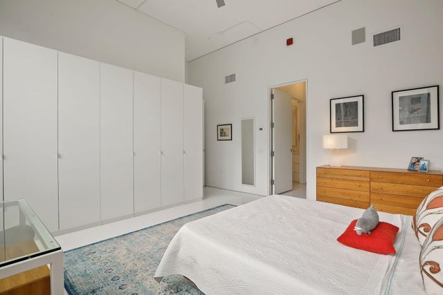 750 S 2nd Street 202, Minneapolis, MN 55401