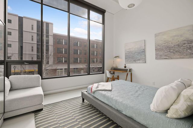 750 S 2nd Street 202, Minneapolis, MN 55401