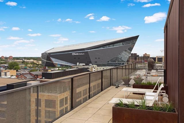 750 S 2nd Street 202, Minneapolis, MN 55401