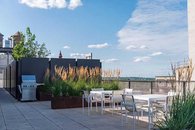 750 S 2nd Street 202, Minneapolis, MN 55401
