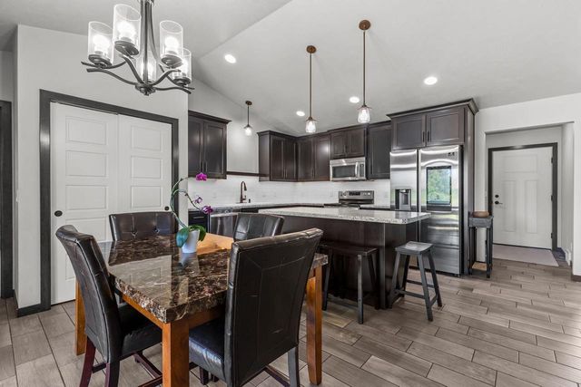 N8973 SPRING VALLEY ROAD, Menasha, WI 54952