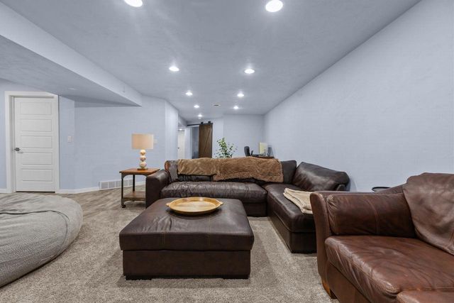 N8973 SPRING VALLEY ROAD, Menasha, WI 54952