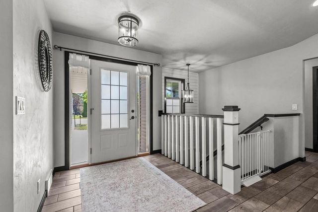 N8973 SPRING VALLEY ROAD, Menasha, WI 54952