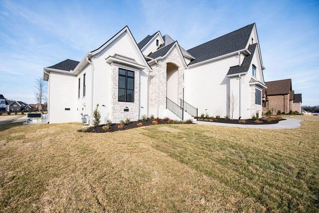 859 Harrisburg Ln, Mount Juliet, TN 37122
