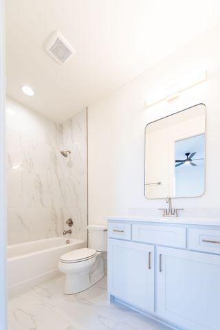 859 Harrisburg Ln, Mount Juliet, TN 37122