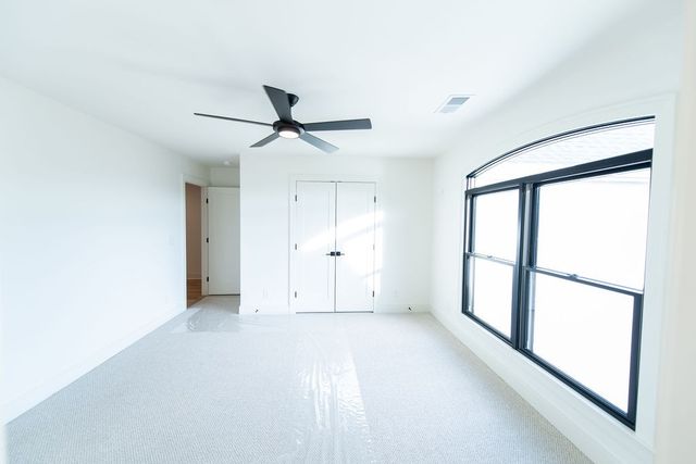 859 Harrisburg Ln, Mount Juliet, TN 37122