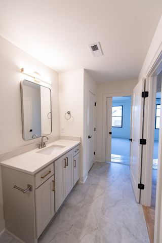 859 Harrisburg Ln, Mount Juliet, TN 37122