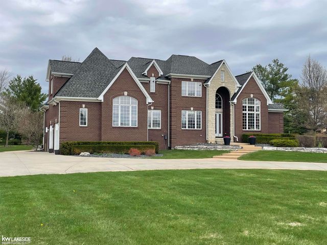 21901 31 Mile Road, Ray Twp, MI 48096