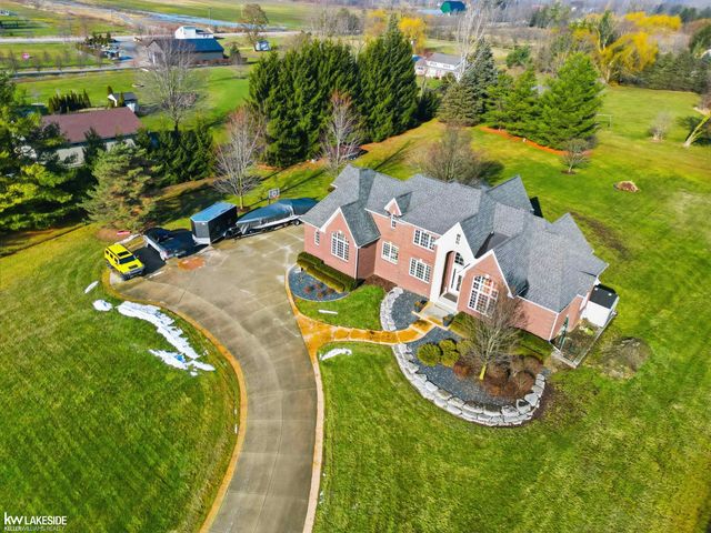 21901 31 Mile Road, Ray Twp, MI 48096