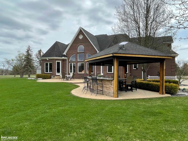 21901 31 Mile Road, Ray Twp, MI 48096