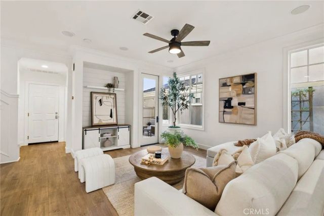 34 Snapdragon Street, Ladera Ranch, CA 92694