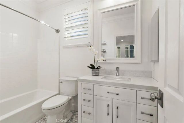 34 Snapdragon Street, Ladera Ranch, CA 92694