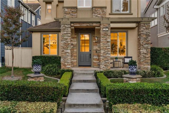 34 Snapdragon Street, Ladera Ranch, CA 92694