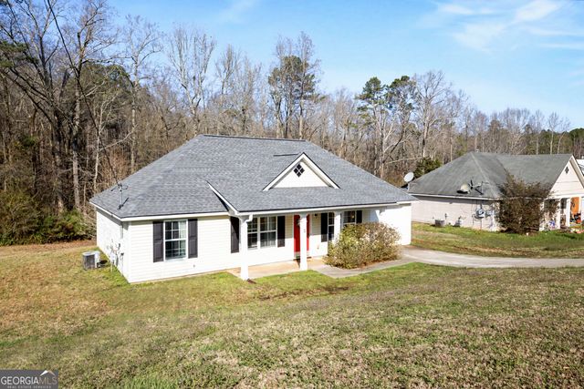 2 Ray Way, Grantville, GA 30220