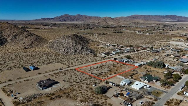 728 Red Butte, Lucerne Valley, CA 92356