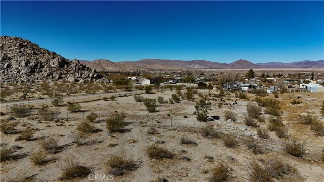 728 Red Butte, Lucerne Valley, CA 92356
