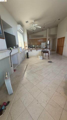 2429 Johns Way, Antioch, CA 94531