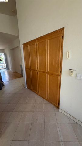2429 Johns Way, Antioch, CA 94531