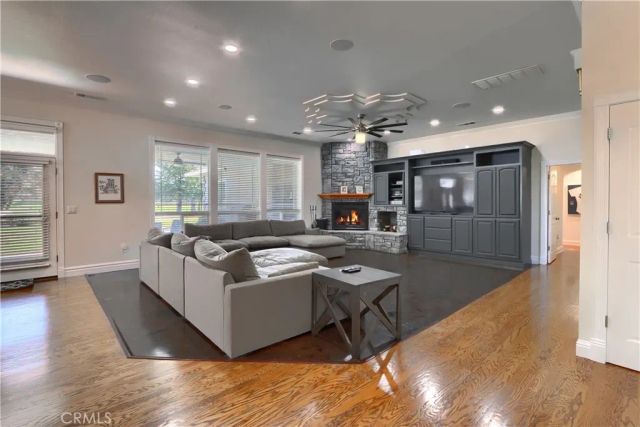 41345 Singing Hills Circle, Ahwahnee, CA 93601