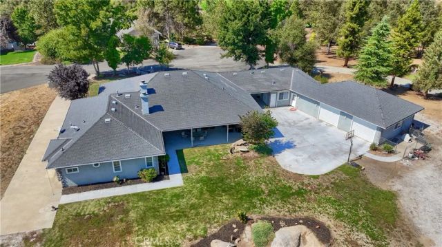 41345 Singing Hills Circle, Ahwahnee, CA 93601
