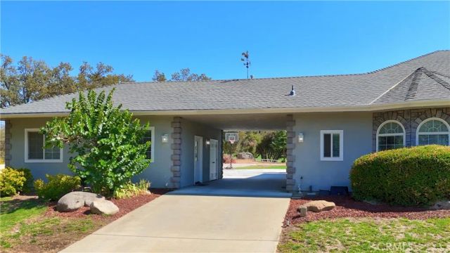 41345 Singing Hills Circle, Ahwahnee, CA 93601