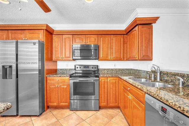 1491 Sorrento Dr 1491, Weston, FL 33326