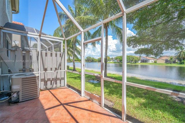 1491 Sorrento Dr 1491, Weston, FL 33326
