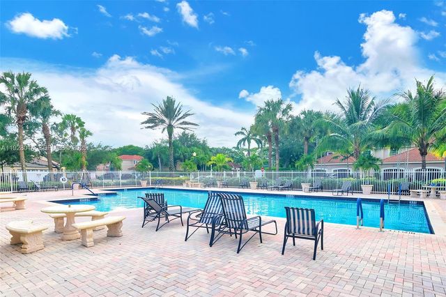 1491 Sorrento Dr 1491, Weston, FL 33326