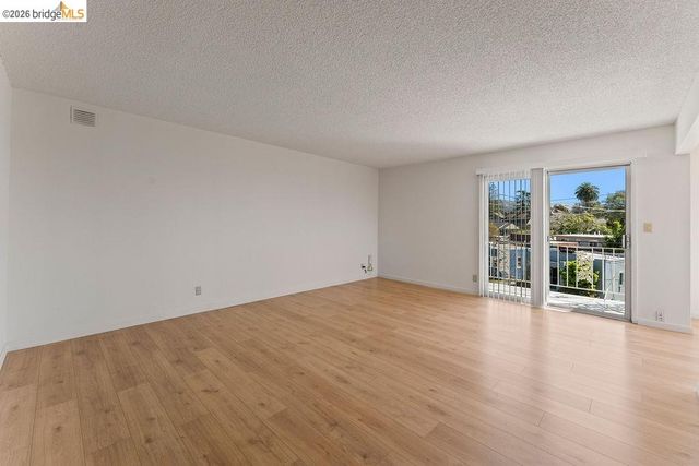 3601 Lincoln Ave, Oakland, CA 94602
