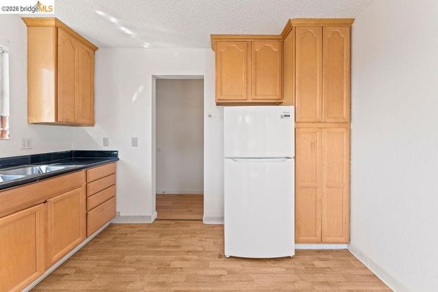 3601 Lincoln Ave, Oakland, CA 94602