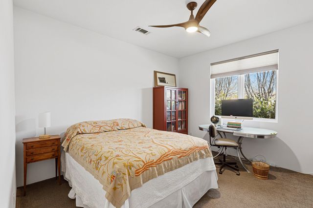 3605 Conrado Lane NW, Albuquerque, NM 87107