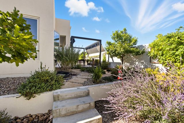 3605 Conrado Lane NW, Albuquerque, NM 87107