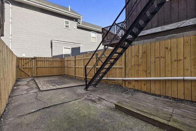 128 Washington Avenue, Chelsea, MA 02150