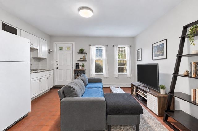 128 Washington Avenue, Chelsea, MA 02150
