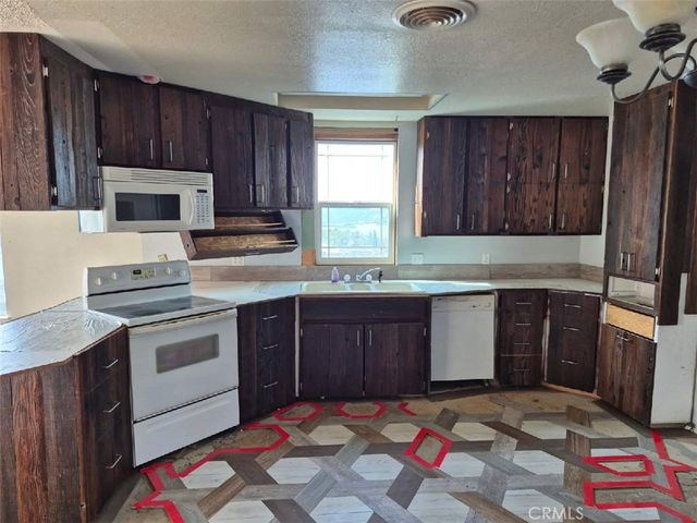 5563 Vista Drive, Kelseyville, CA 95451