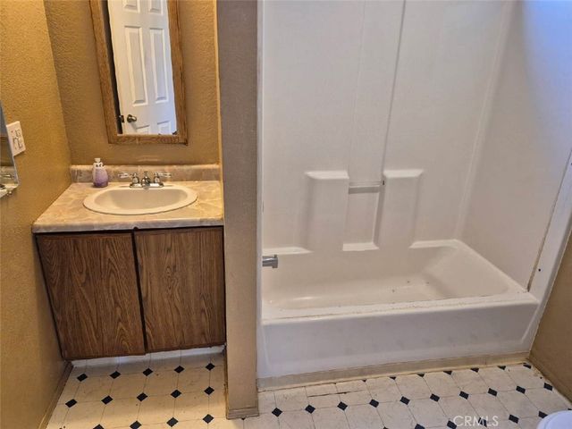 5563 Vista Drive, Kelseyville, CA 95451