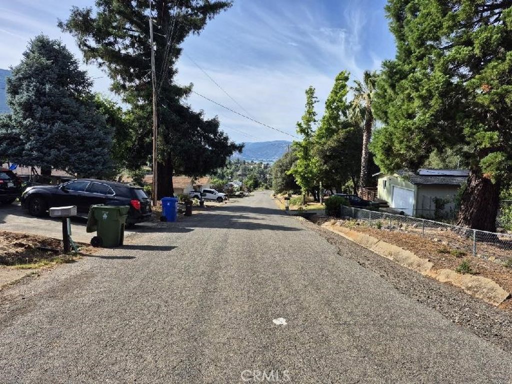 5563 Vista Drive, Kelseyville, CA 95451
