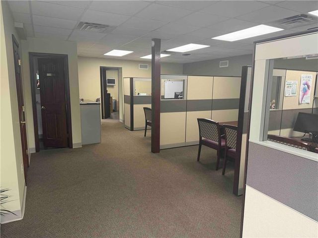 1737 Schoenersville Road, Bethlehem City, PA 18018