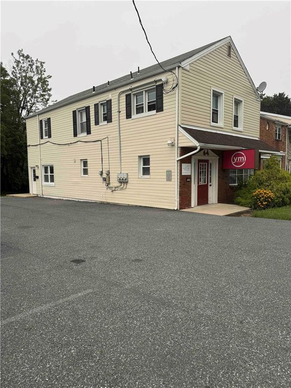 1737 Schoenersville Road, Bethlehem City, PA 18018