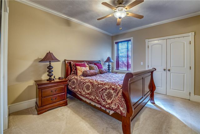 1903 Daly Drive, Harrison, AR 72601