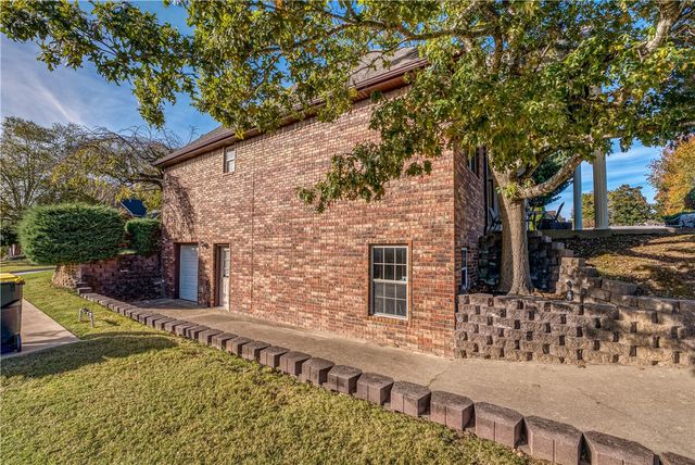 1903 Daly Drive, Harrison, AR 72601