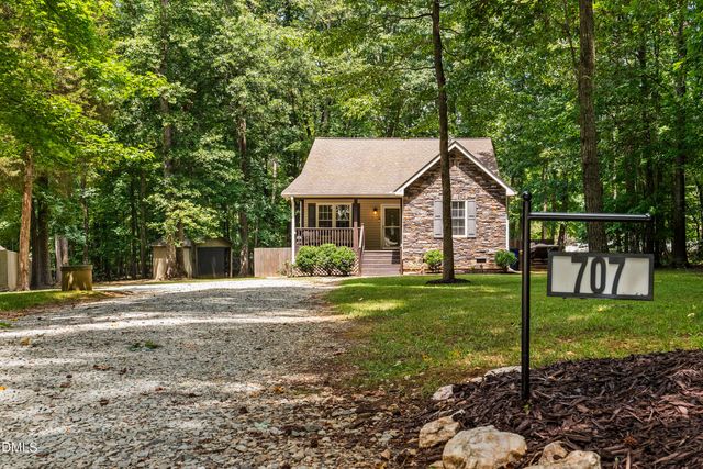 707 Rock Hill Lane, Mebane, NC 27302