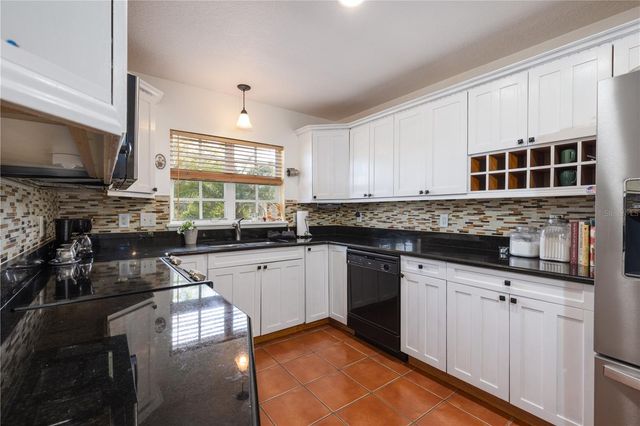 1405 HILLTOP DRIVE, Mount Dora, FL 32757