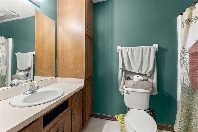 5590 Howard Road, Cumming, GA 30040