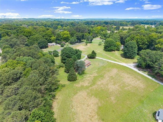 5590 Howard Road, Cumming, GA 30040