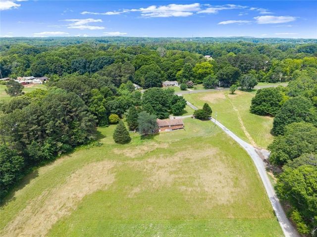 5590 Howard Road, Cumming, GA 30040