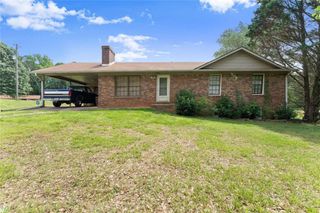 5590 Howard Road, Cumming, GA 30040