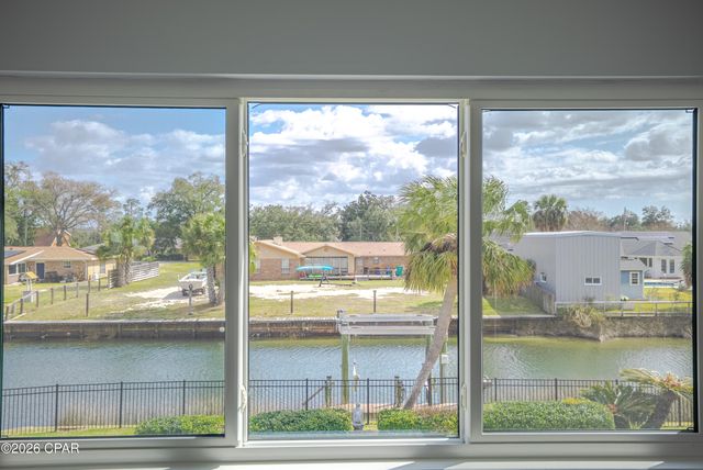 4520 Misty Lane, Lynn Haven, FL 32444