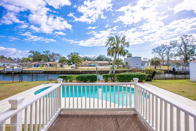 4520 Misty Lane, Lynn Haven, FL 32444